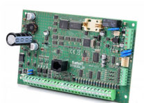 Czym jest centrala alarmowa? Poznaj jej najważniejsze funkcje